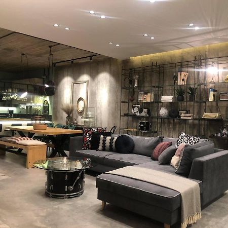 Amazing Semi-Basement Art Apartment Easy Walk To Nafplio Centre Exteriör bild