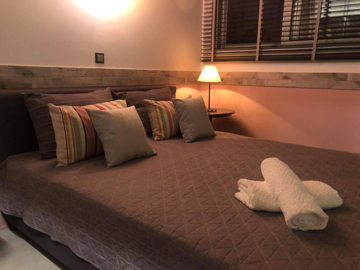 Amazing Semi-Basement Art Apartment Easy Walk To Nafplio Centre Exteriör bild